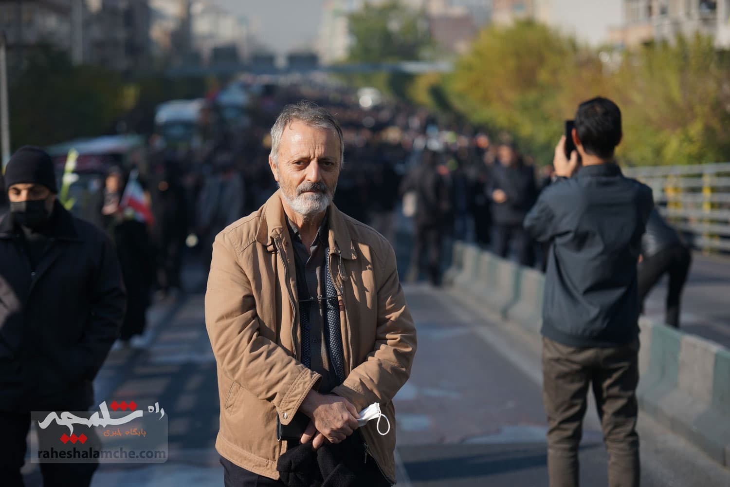 وداع با شکوه مردم ایران اسلامی با شهدای گمنام +تصاویر — تصویر 45