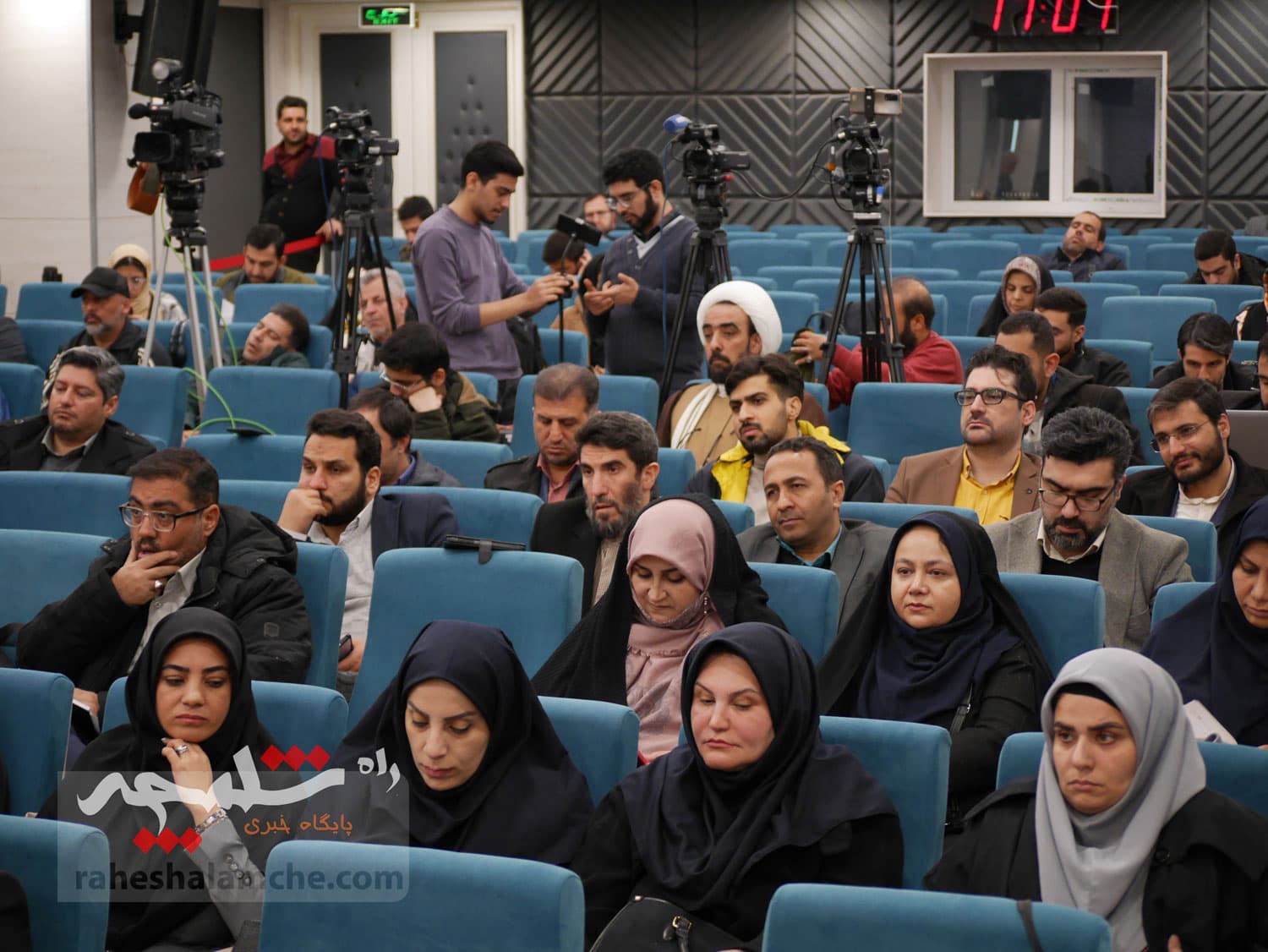 اولین پیشنشست همایش بینالمللی «حقوق ملت و آزادیهای مشروع» برگزار شد +تصاویر — تصویر 26
