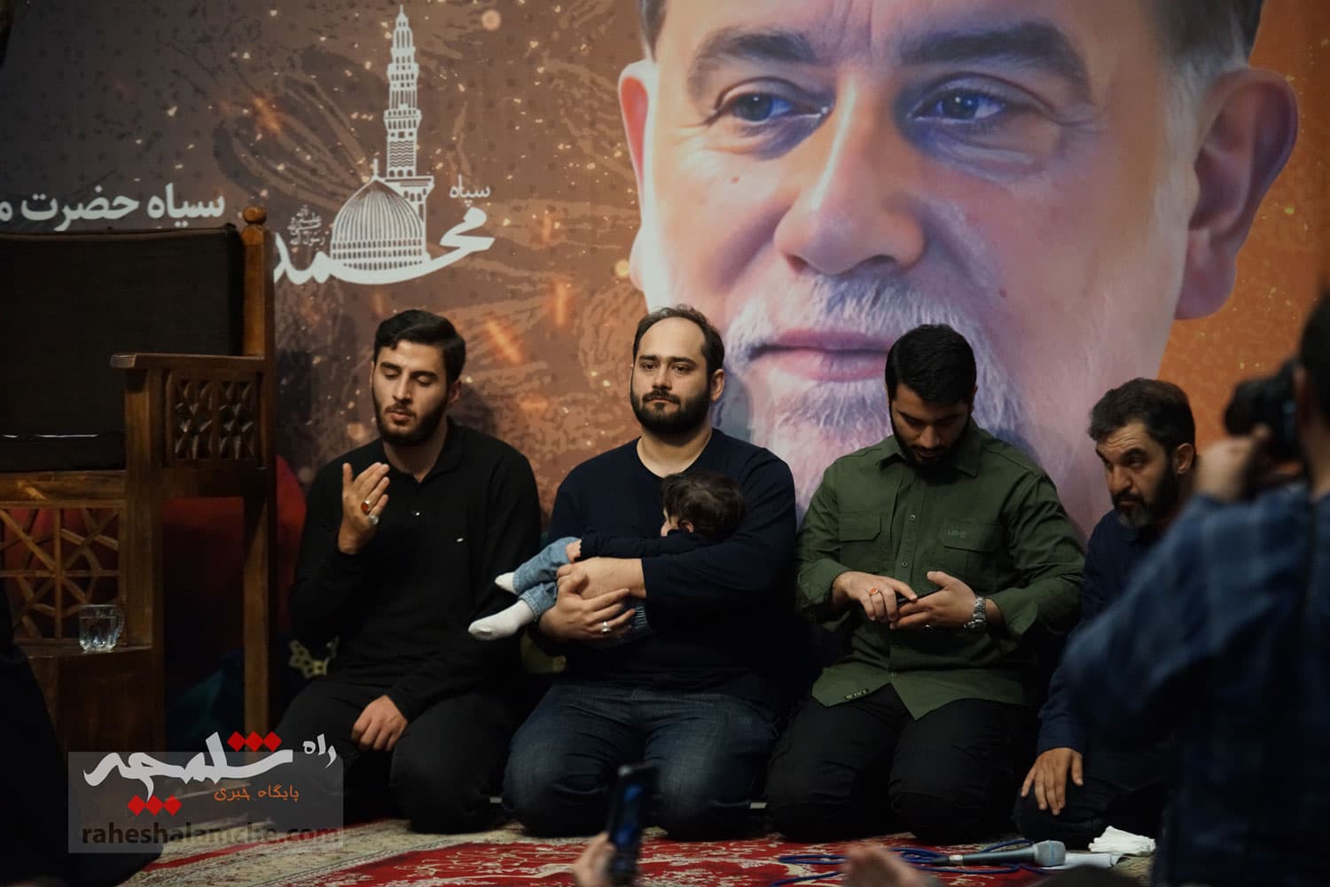 وداع باشکوه با پیکر مطهر شهید راه قدس +تصاویر — تصویر 32