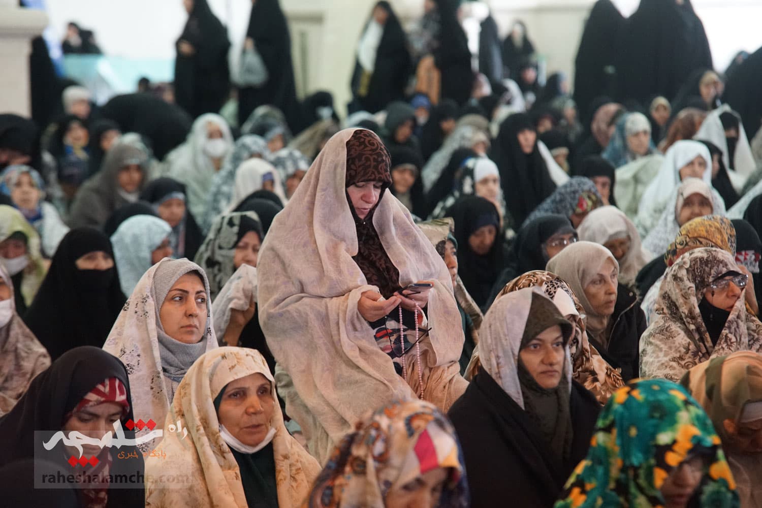 نماز جمعه تهران در آستانه ماه مبارک رمضان برگزار شد +تصاویر — تصویر 51