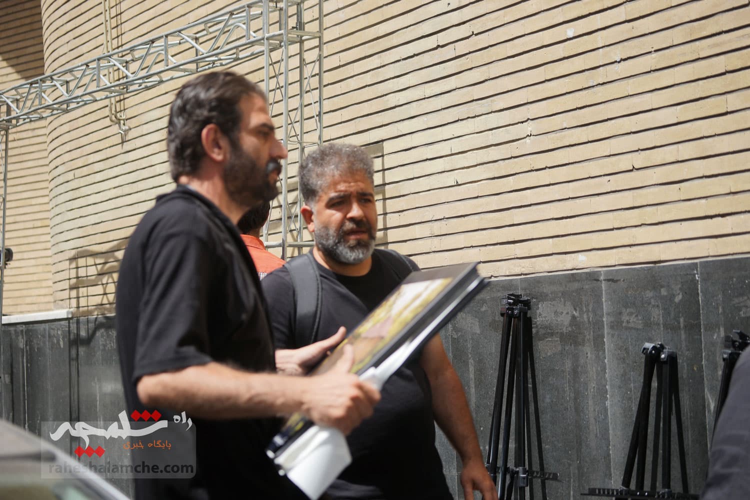 مراسم هفتمین روز درگذشت «محمدرضا درجاتی» +تصاویر — تصویر 3