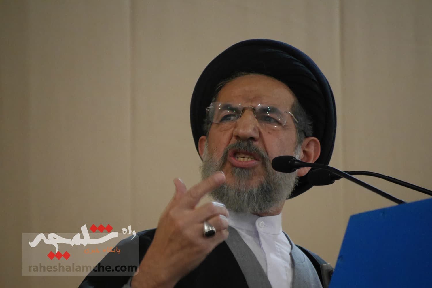 نماز جمعه 15 فروردین تهران برگزار شد +تصاویر — تصویر 35