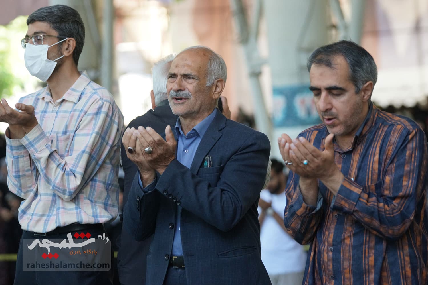 نماز عید قربان در دانشگاه تهران برگزار شد +تصاویر — تصویر 37