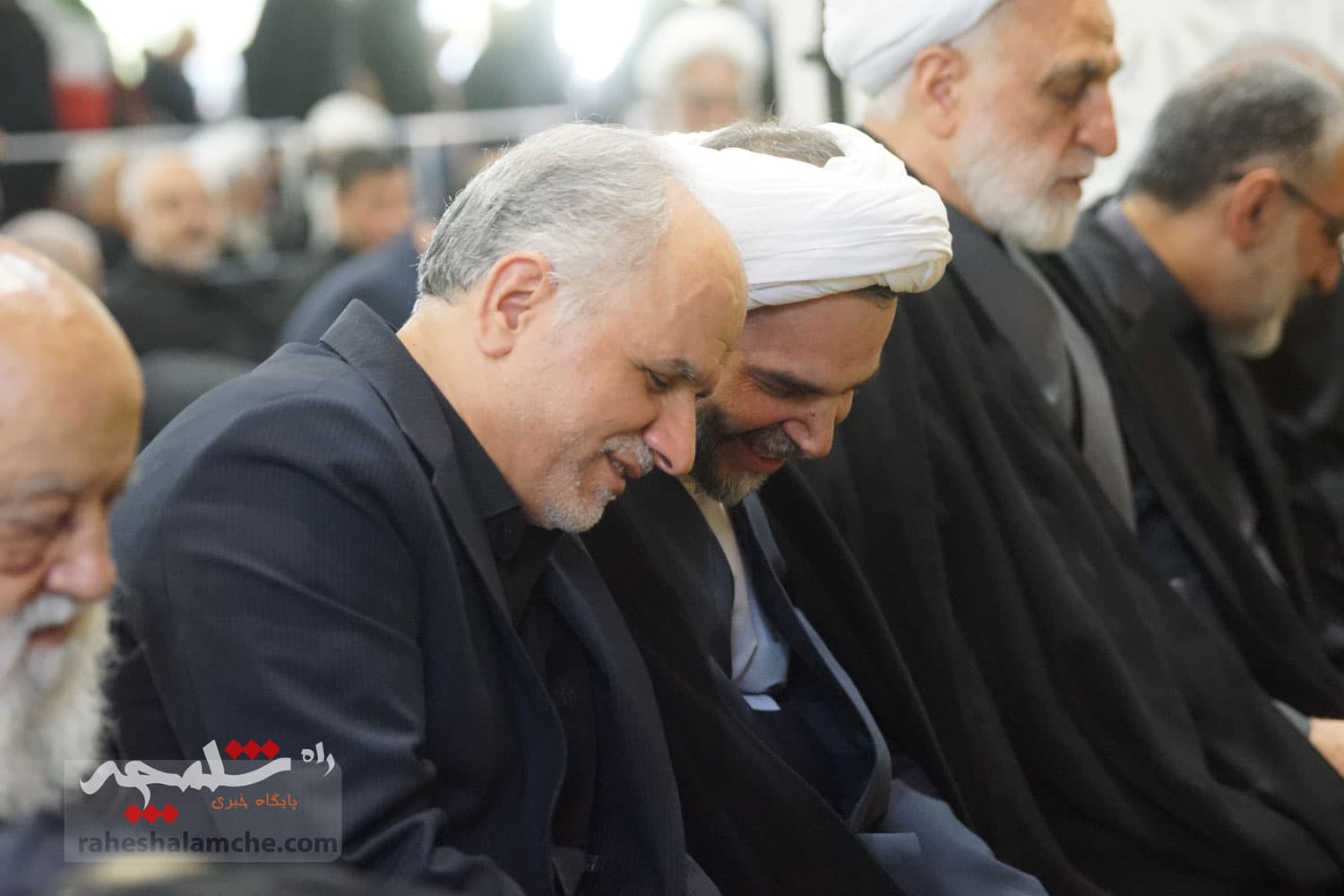 نماز جمعه تهران در اولین روز ماه محرم حسینی برگزار شد +تصاویر — تصویر 18