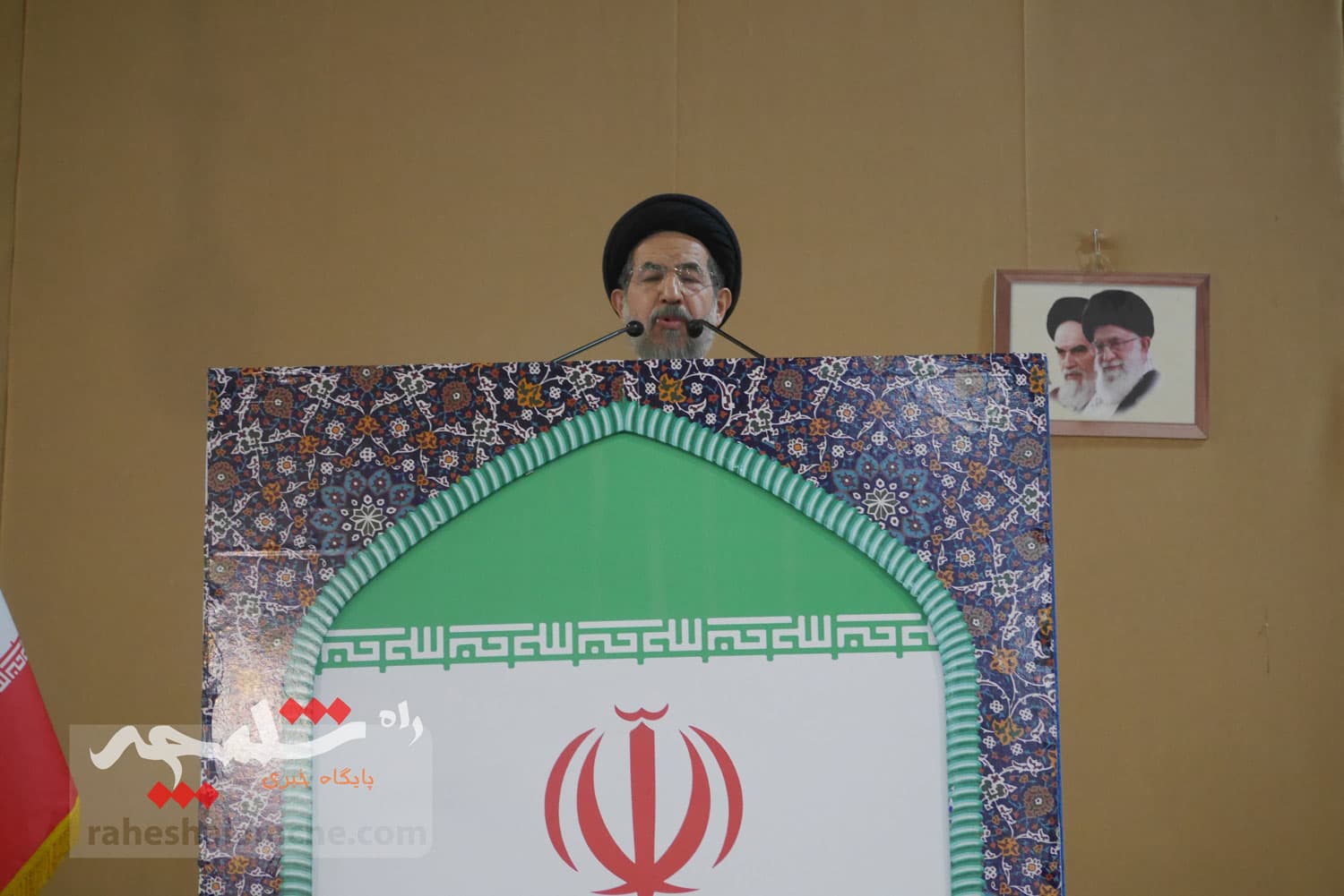 نماز جمعه 15 فروردین تهران برگزار شد +تصاویر — تصویر 50