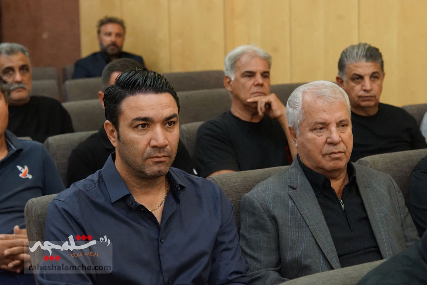 مراسم ختم پدر خداداد عزیزی چه کسانی بودند؟ +تصاویر(1) — تصویر 16