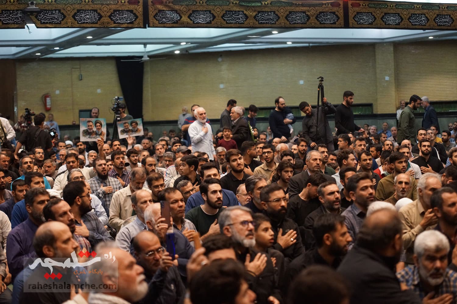 وداع باشکوه با پیکر مطهر شهید راه قدس +تصاویر — تصویر 30