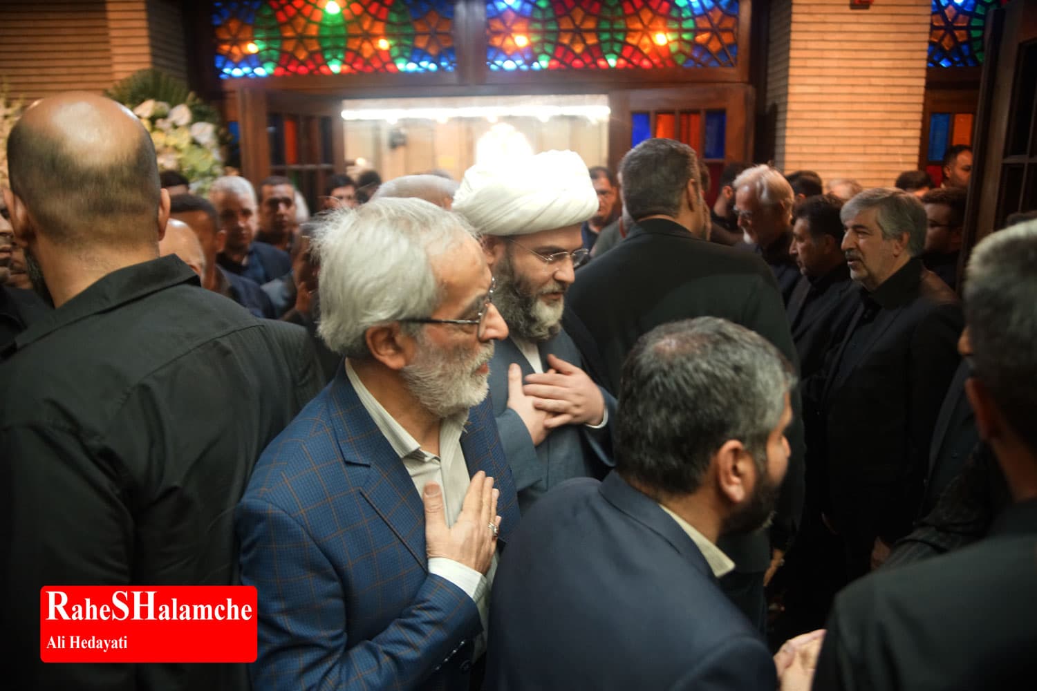 چه کسانی در مراسم ترحیم مادر حداد عادل بودند؟ +تصاویر — تصویر 52