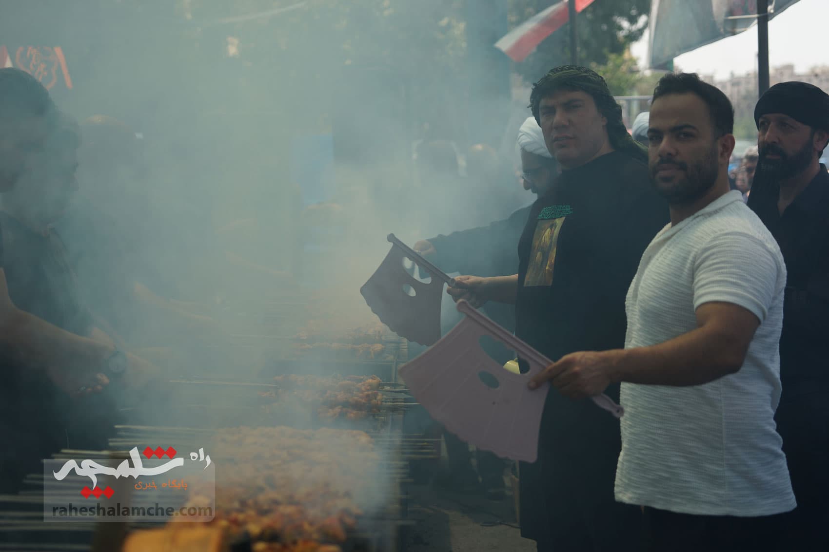 جاماندگان پیاده اربعین حسینی در تهران +تصاویر — تصویر 25