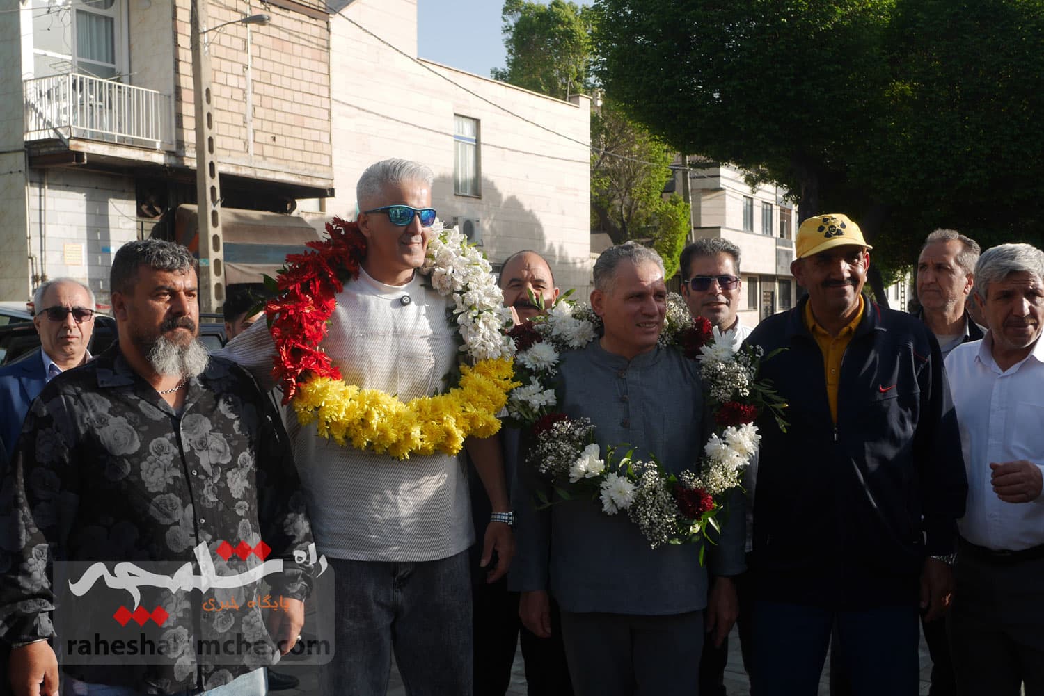 مراسم استقبال از کوهنوردان اورست در چشمهعلی شهر ری +تصاویر — تصویر 6