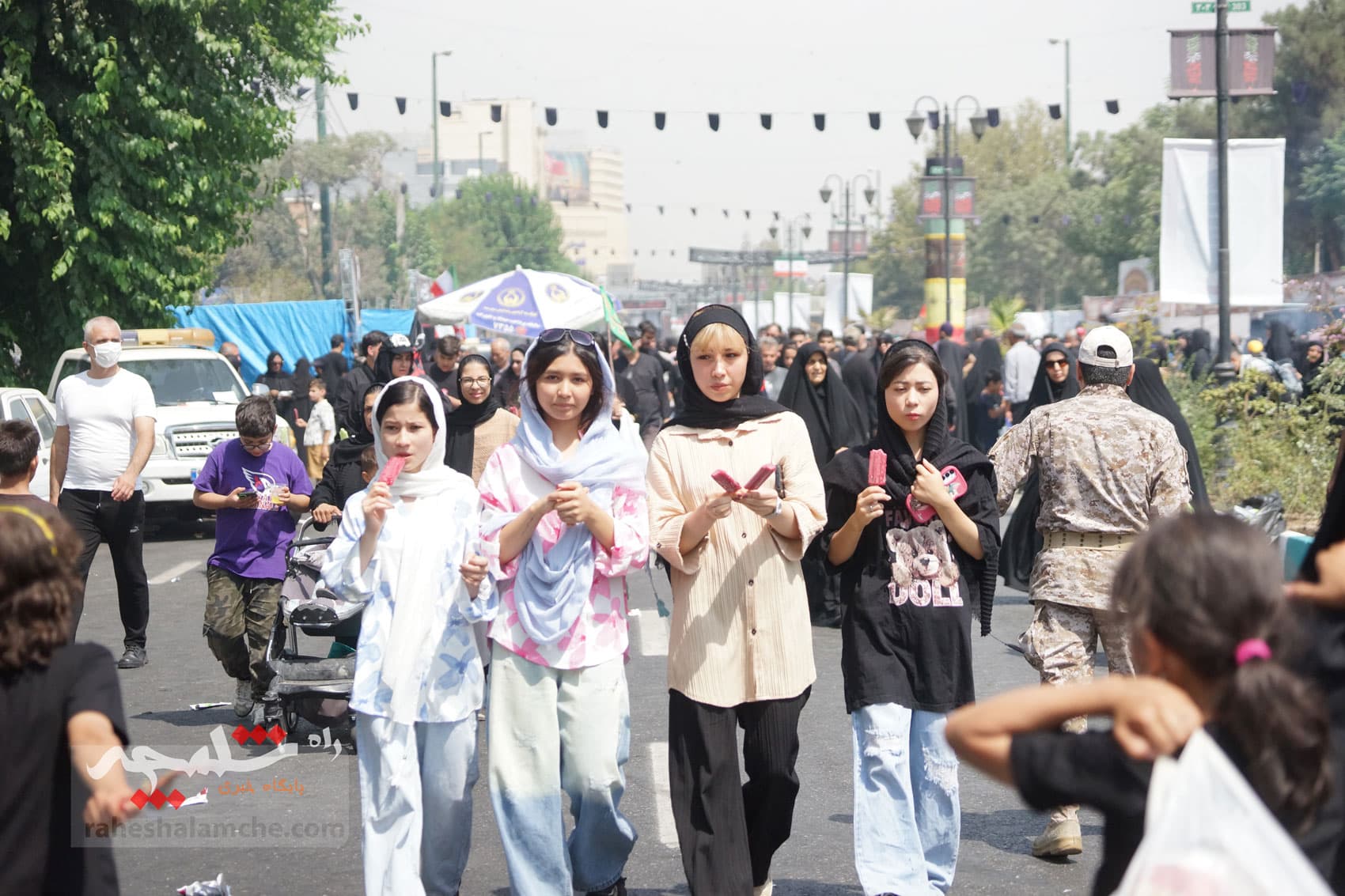 جاماندگان پیاده اربعین حسینی در تهران +تصاویر — تصویر 14