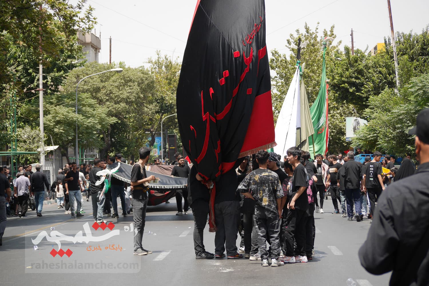 دسته عزادارای خاص در تهران +تصاویر — تصویر 3