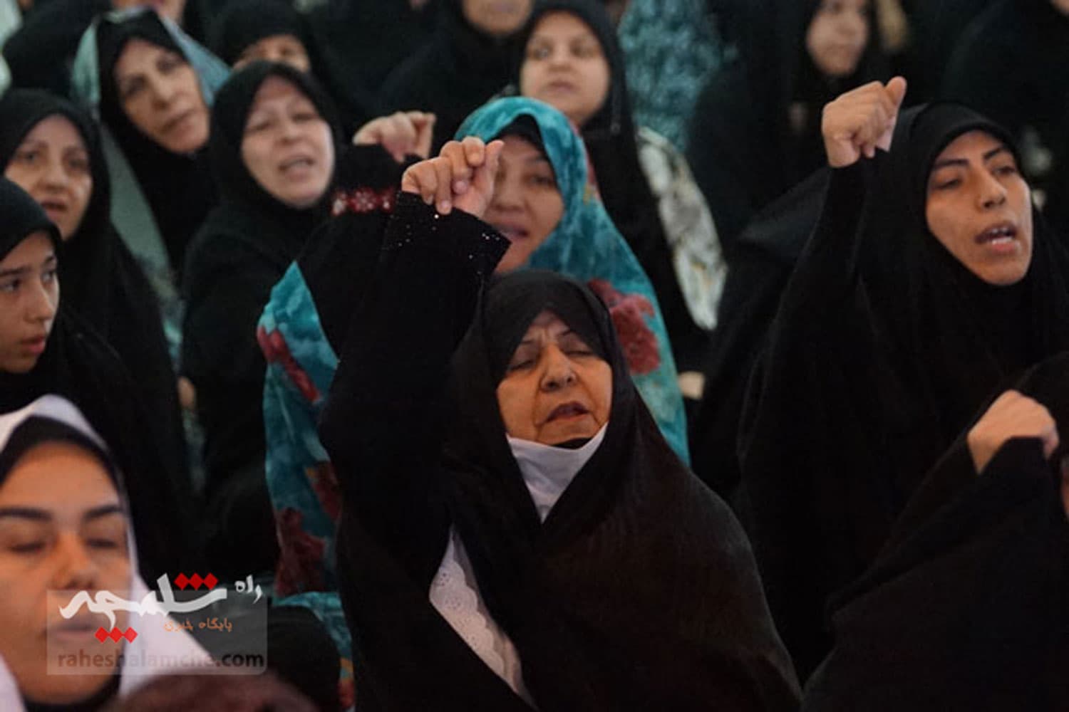 نماز جمعه این هفته تهران برگزار شد +تصاویر — تصویر 85