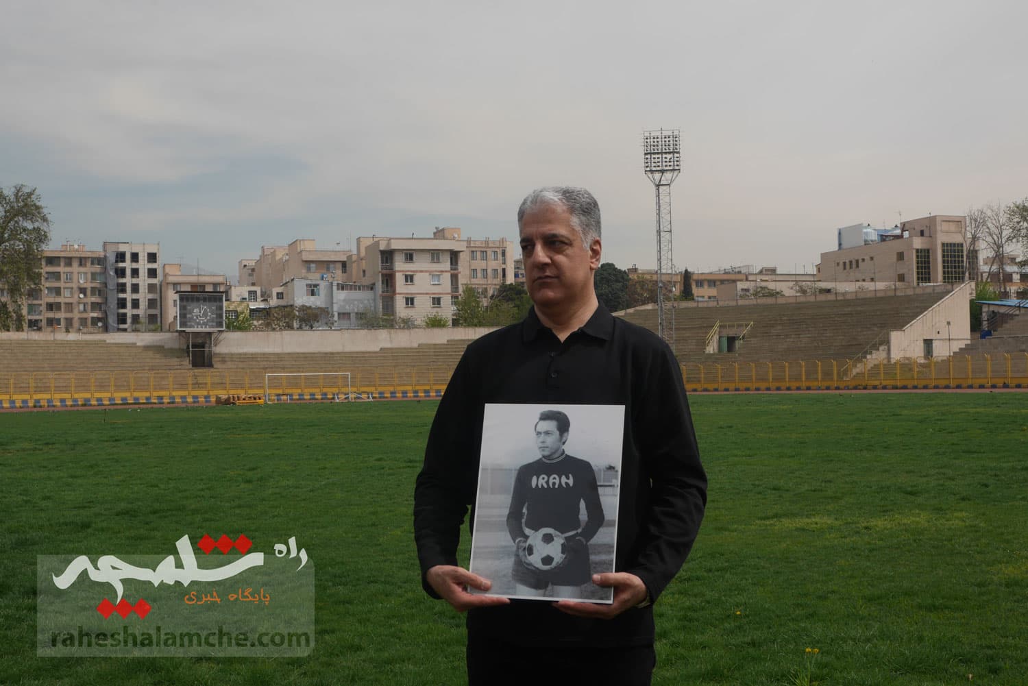 چه کسانی در مراسم تشییع پیکر «عمو ظلی» حضور دارشتند +تصاویر — تصویر 85