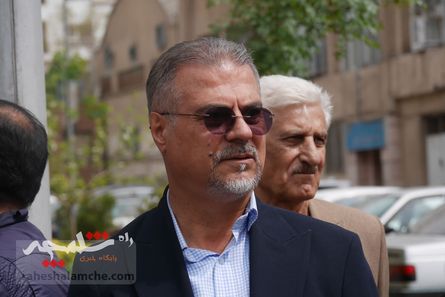 چه کسانی در مراسم تشییع پیکر «عمو ظلی» حضور دارشتند +تصاویر — تصویر 63