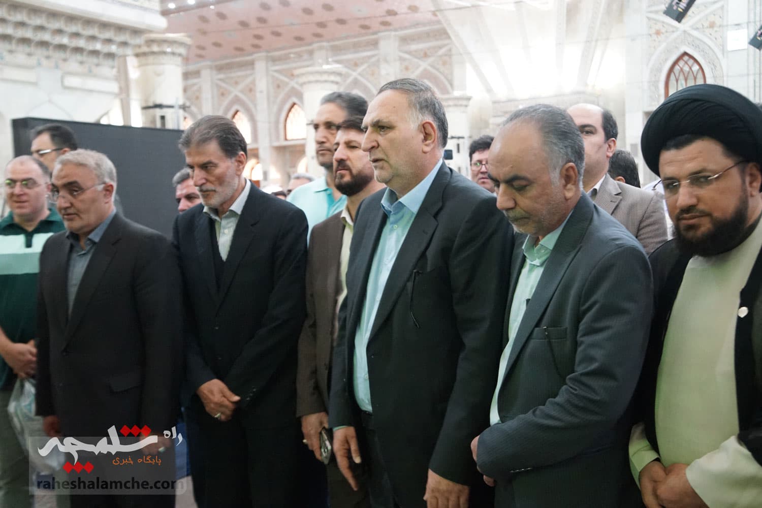 تجدید میثاق کارکنان شرکت دخانیات ایران با آرمانهای امام خمینی(ره) +تصاویر — تصویر 12