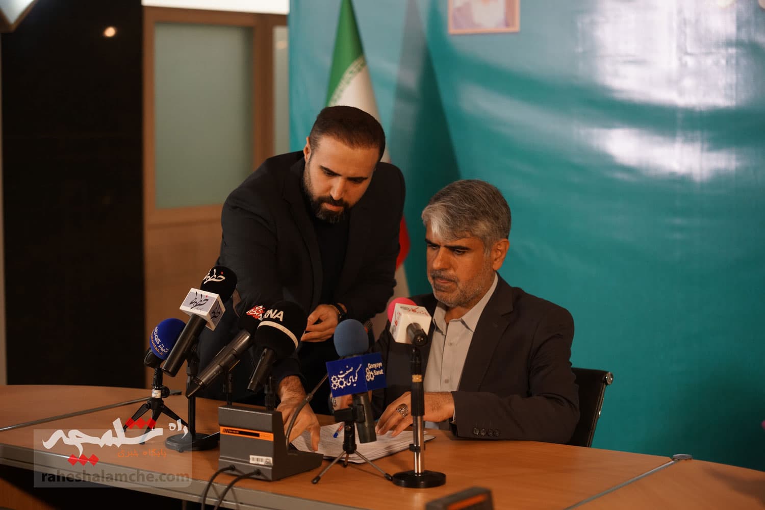 نشست خبری نائب رئیس کمیسیون آموزش مجلس +تصاویر — تصویر 4