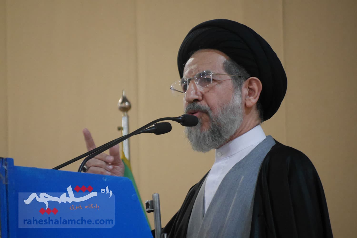 نماز جمعه 15 فروردین تهران برگزار شد +تصاویر — تصویر 52