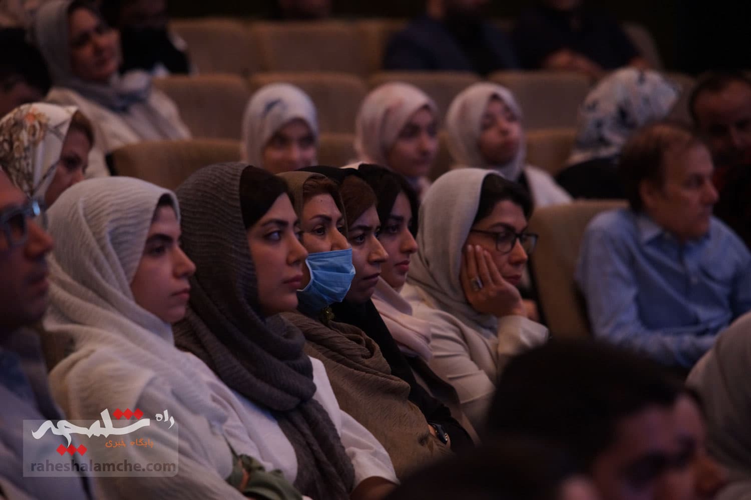 آیین گرامیداشت «روز پزشک» با حضور پزشکیان برگزار شد +تصاویر — تصویر 26