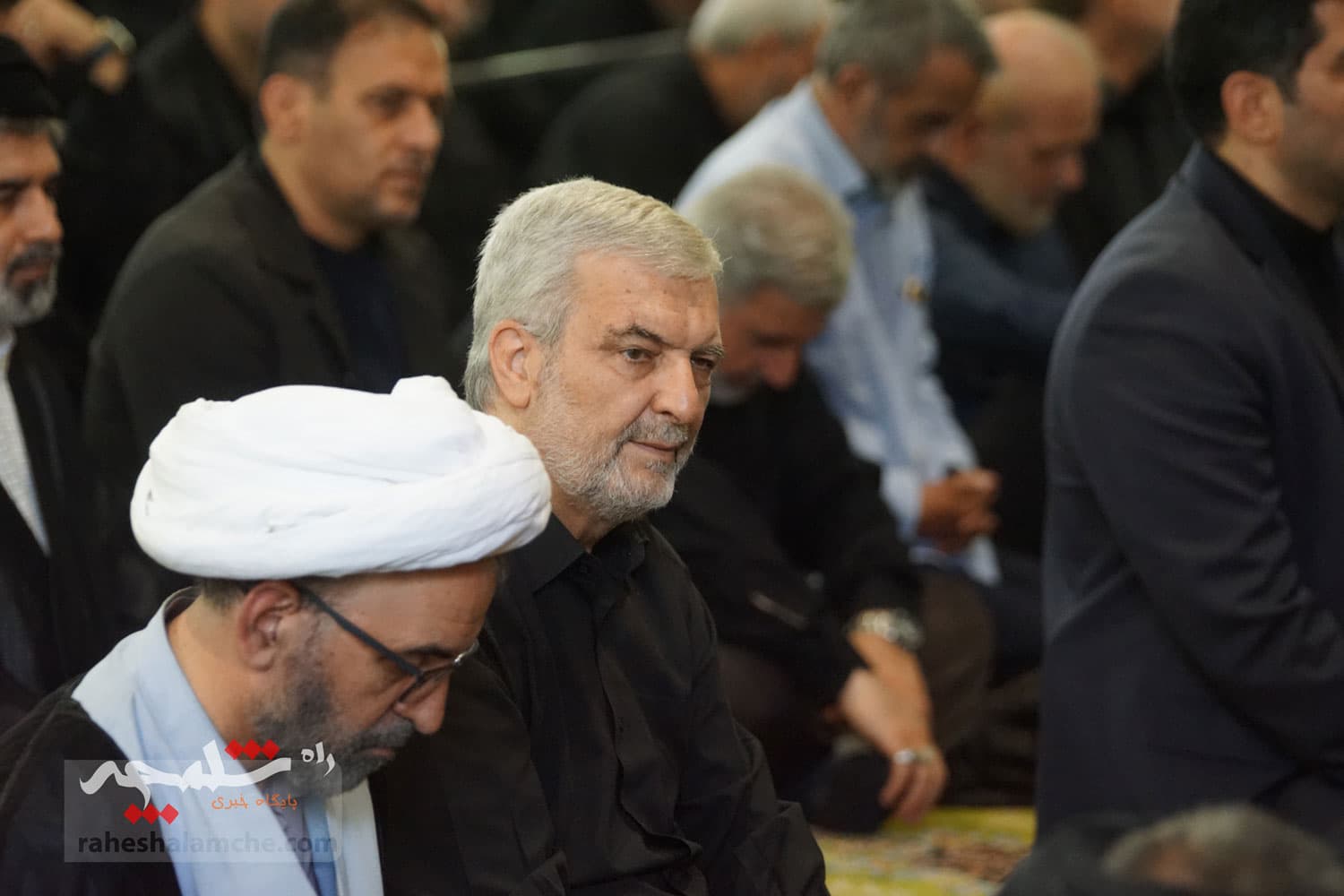 نماز جمعه تهران در اولین روز ماه محرم حسینی برگزار شد +تصاویر — تصویر 41