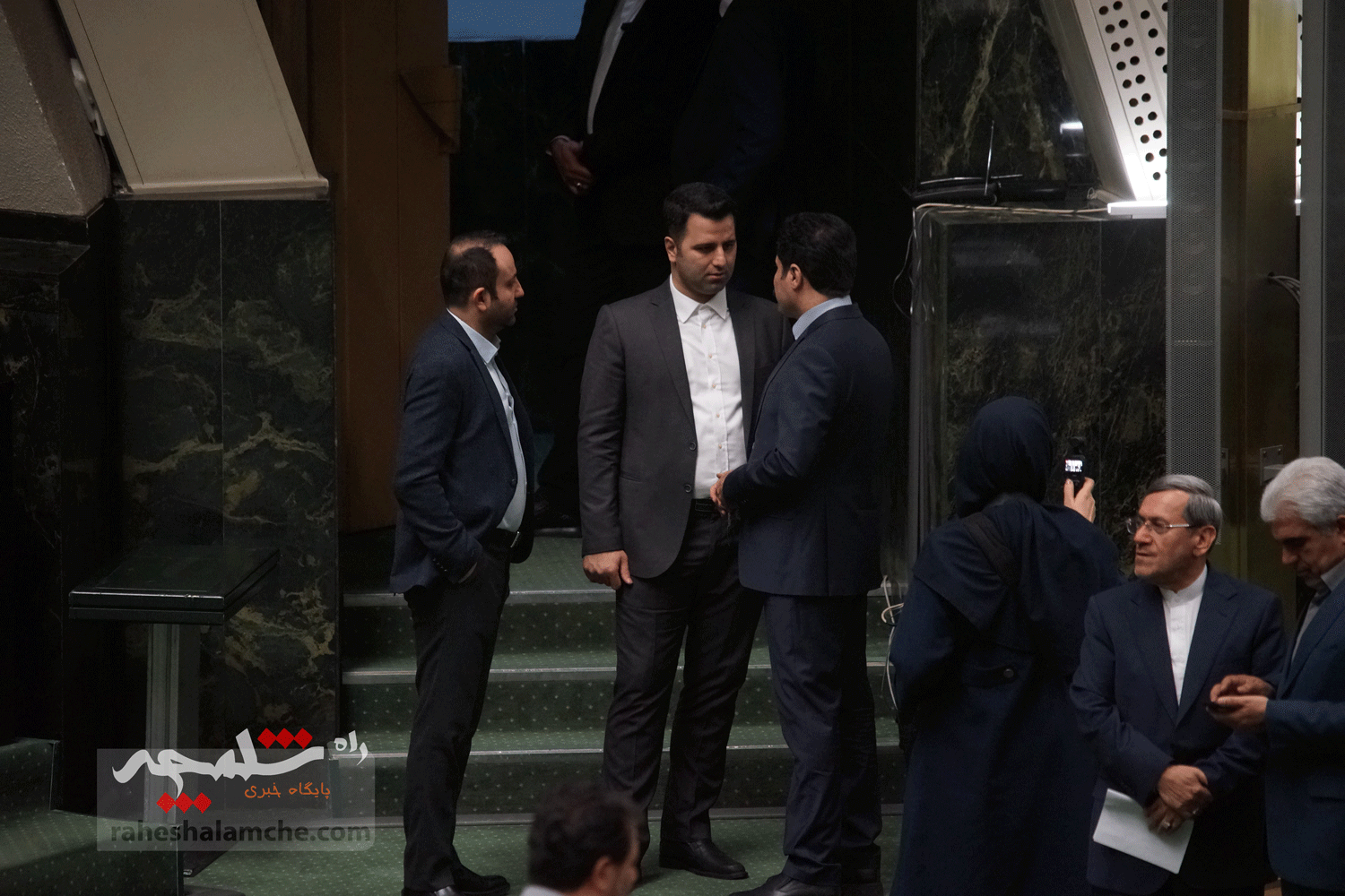 پزشکیان برای دفاع از کلیات بودجه 1404 به مجلس رفت +تصاویر — تصویر 42