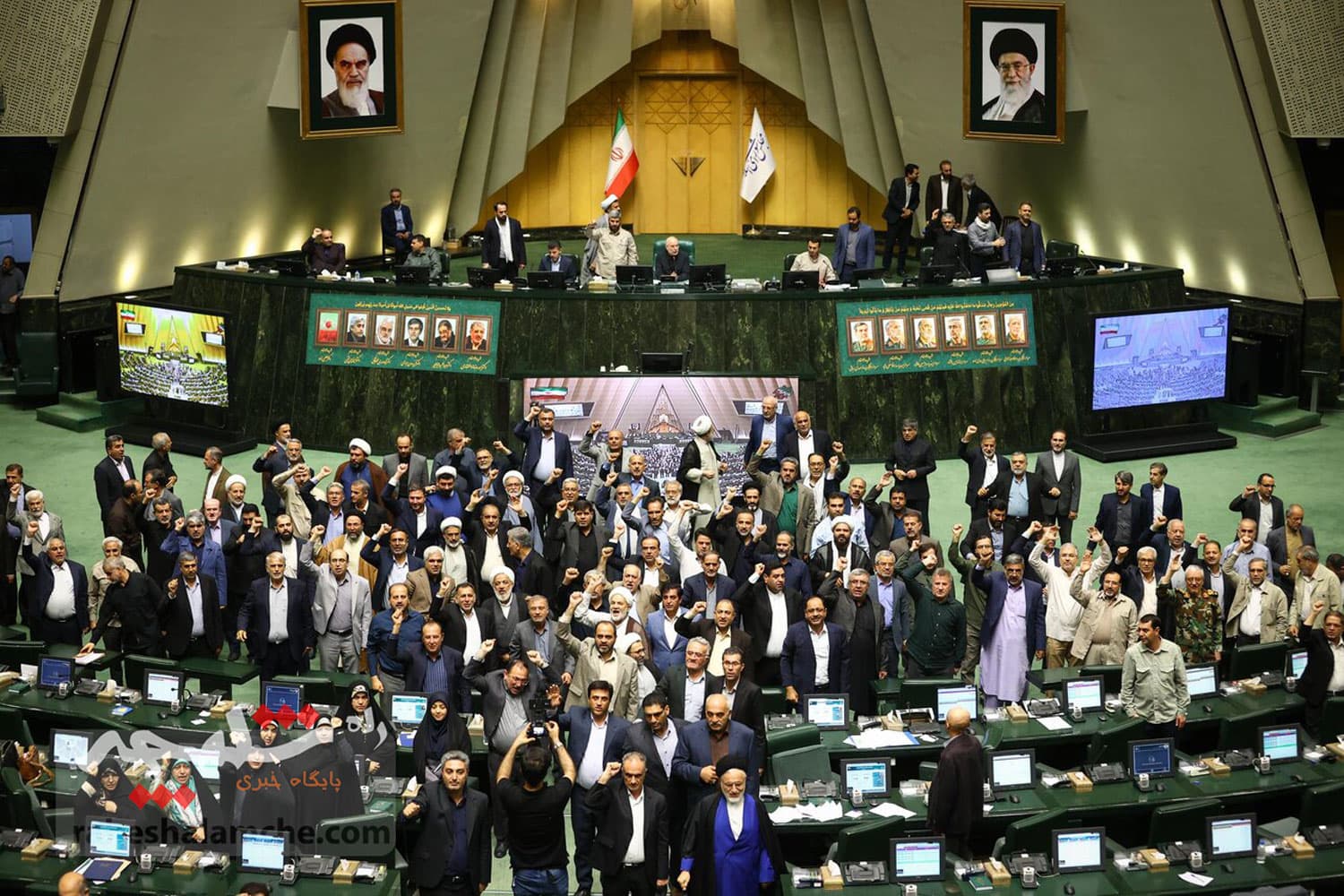 نشست علنی 2 تیر مجلس +تصاویر — تصویر 41