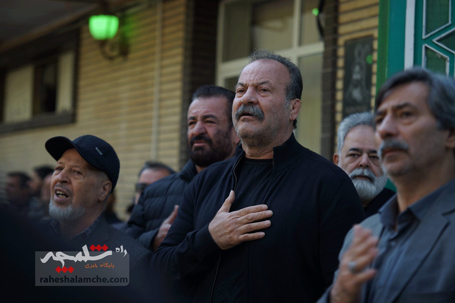 پیکر علیاکبر سفیدگران تشییع شد +تصاویر — تصویر 36