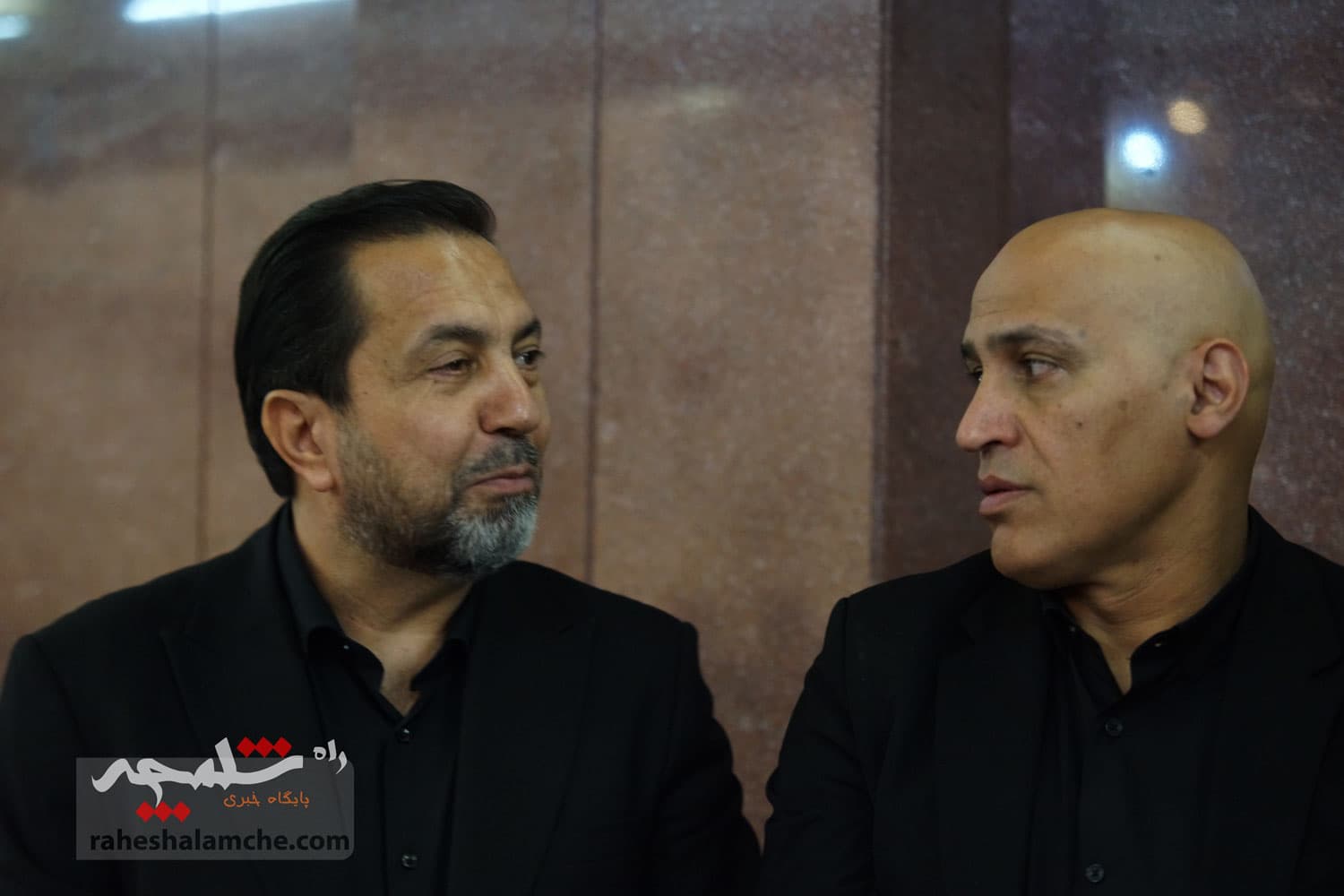 حضور بزرگان فوتبال کشور در ختم پدر خداداد عزیزی +تصاویر(2) — تصویر 77