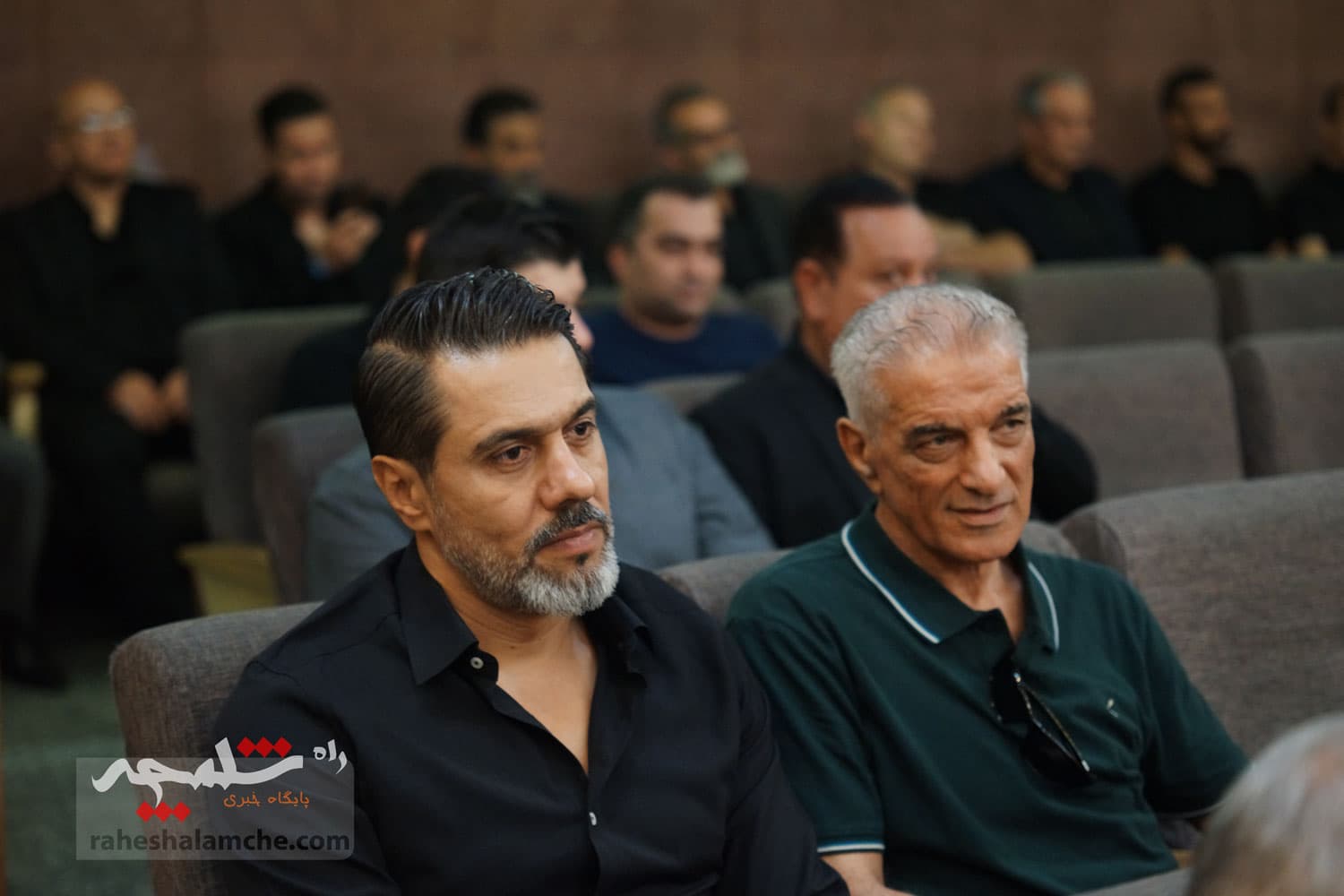 حضور بزرگان فوتبال کشور در ختم پدر خداداد عزیزی +تصاویر(2) — تصویر 57
