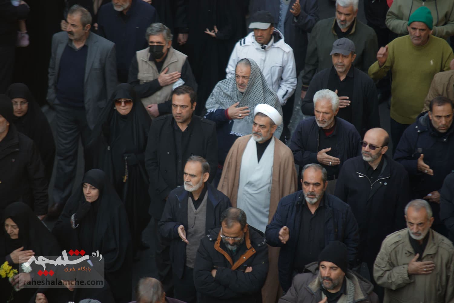 وداع با شکوه مردم ایران اسلامی با شهدای گمنام +تصاویر — تصویر 53