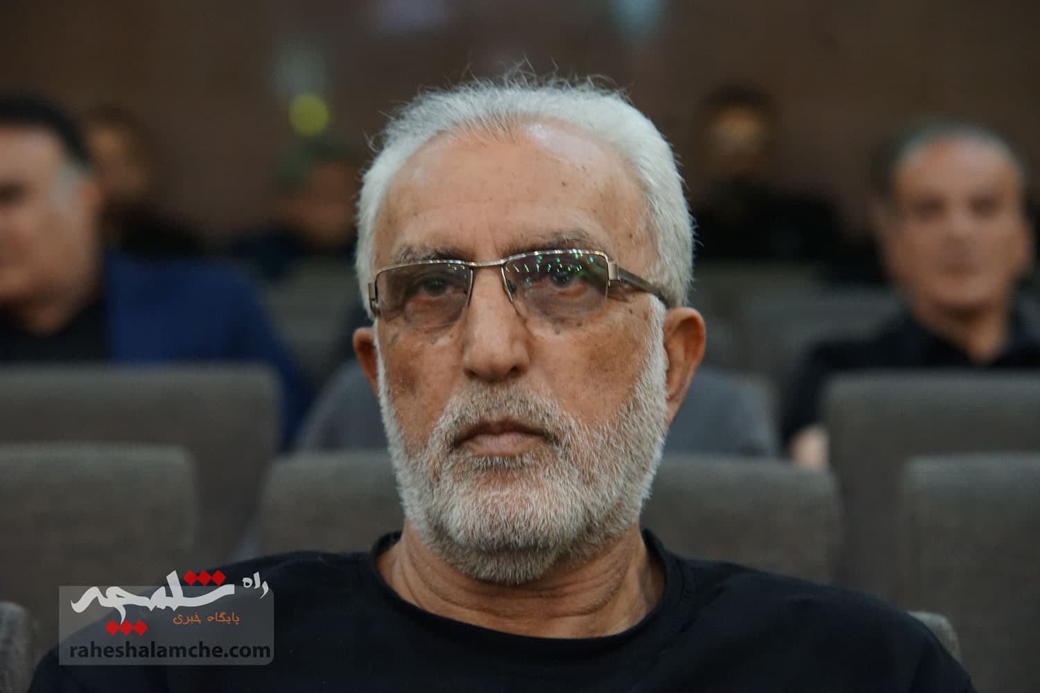 مراسم ختم پدر خداداد عزیزی چه کسانی بودند؟ +تصاویر(1) — تصویر 17