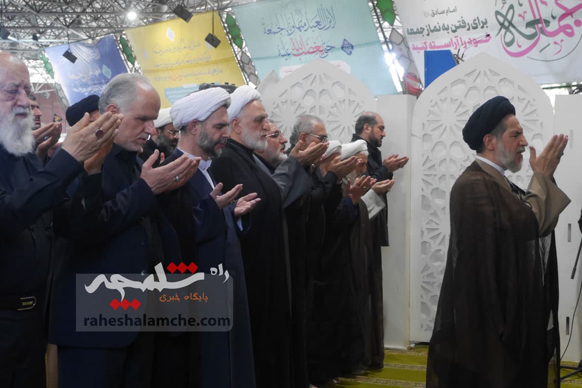 نماز جمعه تهران در اولین روز ماه محرم حسینی برگزار شد +تصاویر — تصویر 68