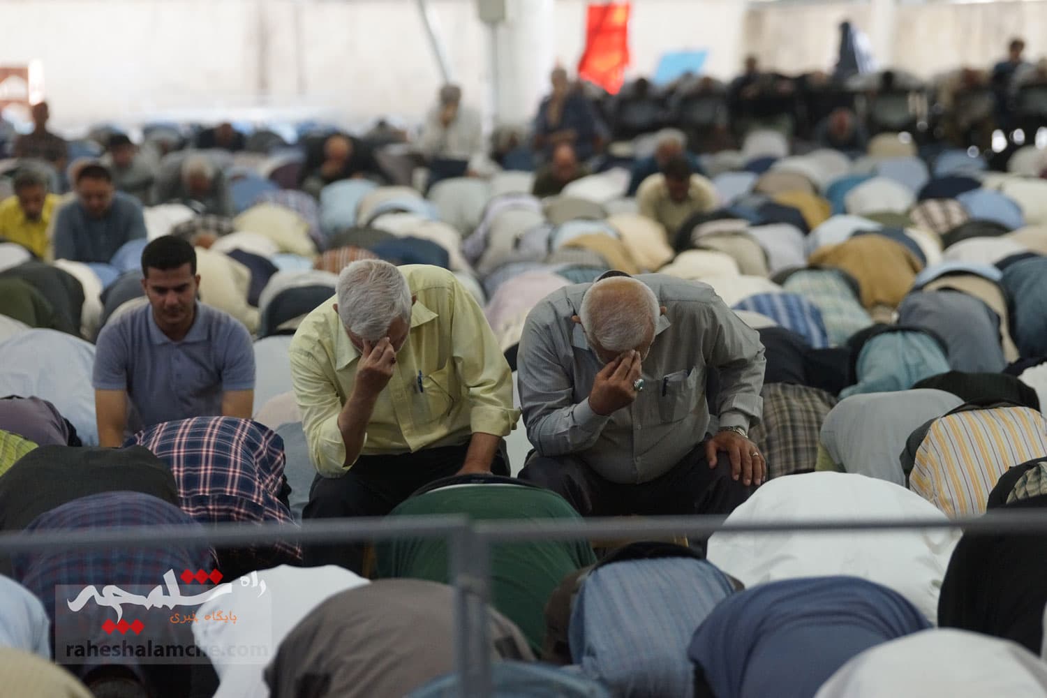 نماز عید قربان در دانشگاه تهران برگزار شد +تصاویر — تصویر 50