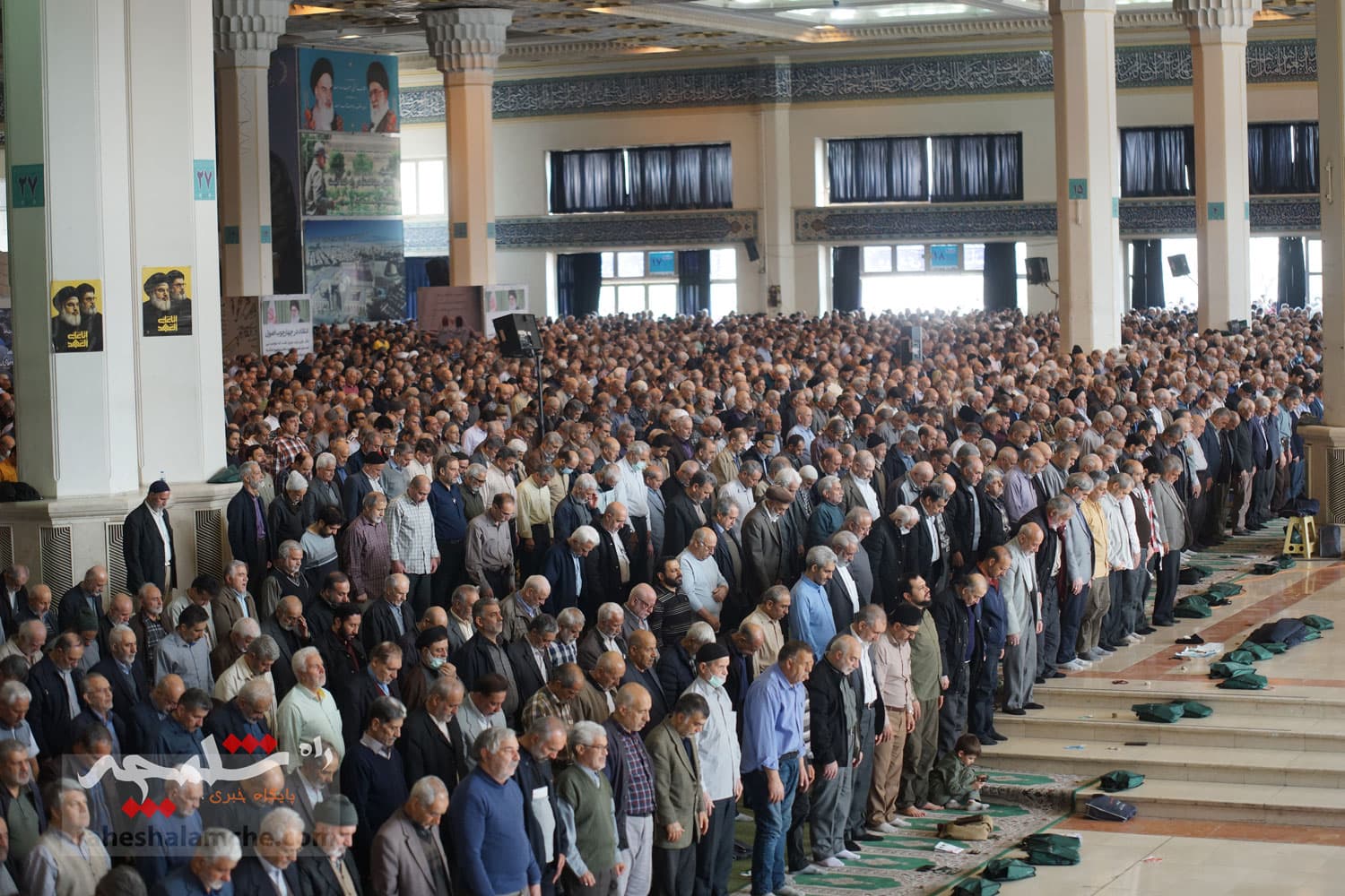 آخرین نماز جمعه تهران در سال 403 برگزار شد+تصاویر — تصویر 70