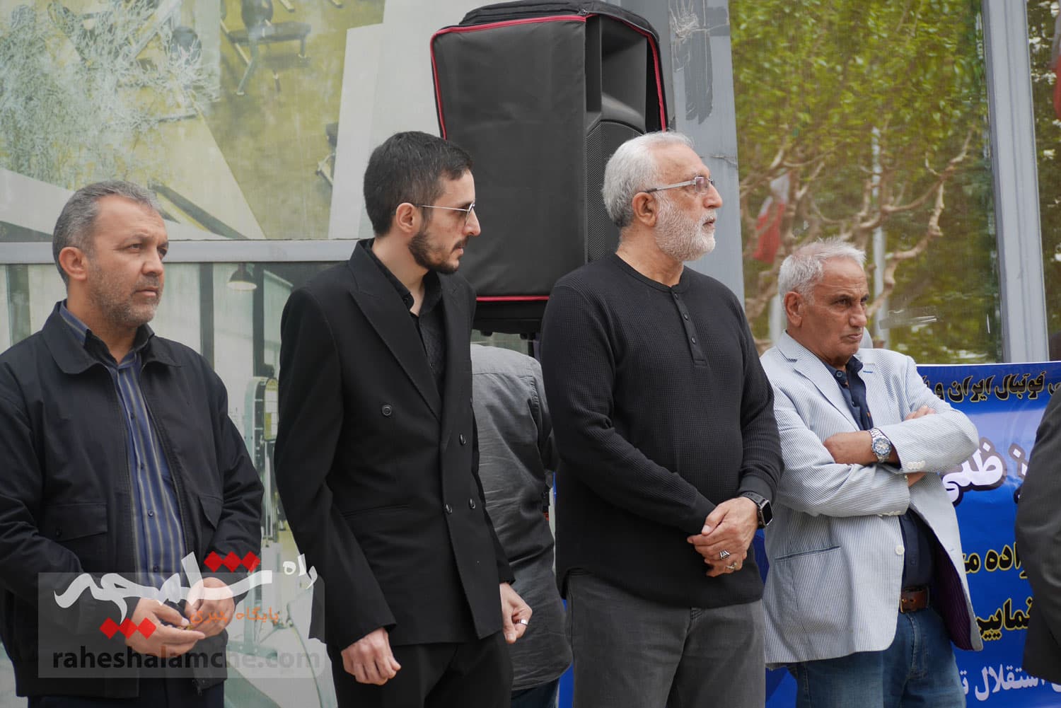 چه کسانی در مراسم تشییع پیکر «عمو ظلی» حضور دارشتند +تصاویر — تصویر 66