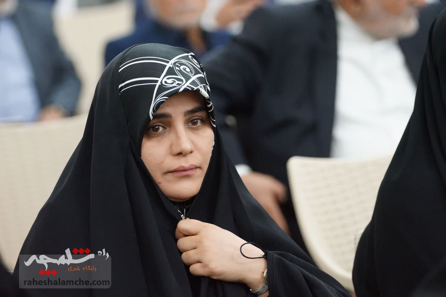 حضور نمایندگان مجلس در حرم امام خمینی(ره) +تصاویر — تصویر 113