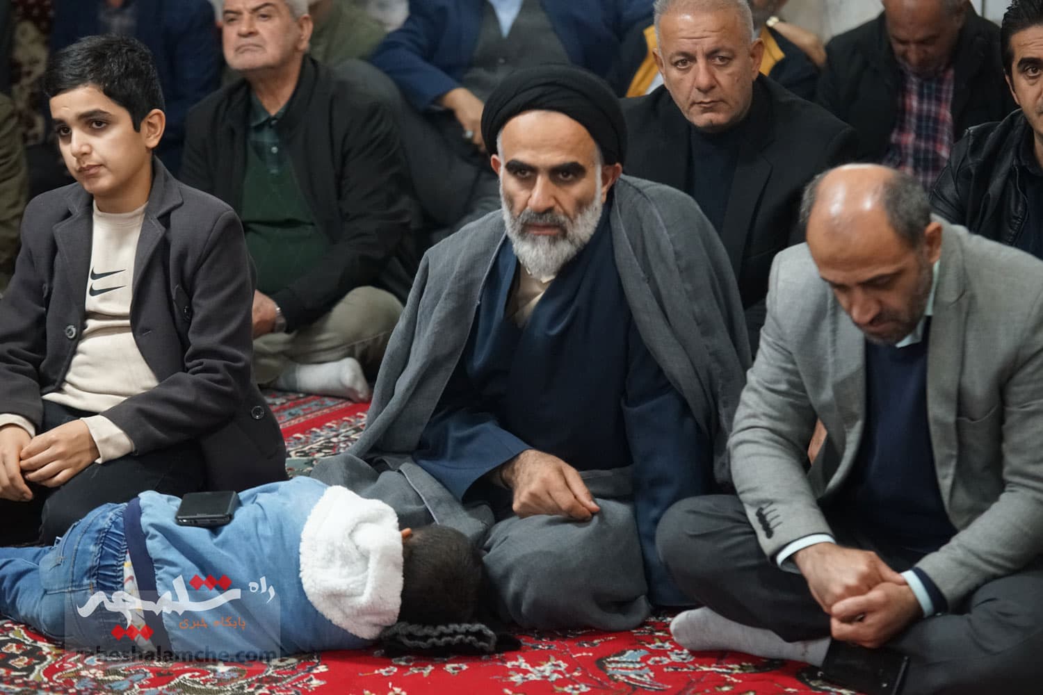 برگزاری یادواره شهدا در روستایی که فقط یک شهید مفقودالاثر دارد +تصاویر — تصویر 34