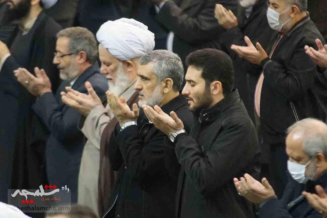 حاشیههای امروز نمازجمعه تهران +تصاویر — تصویر 63