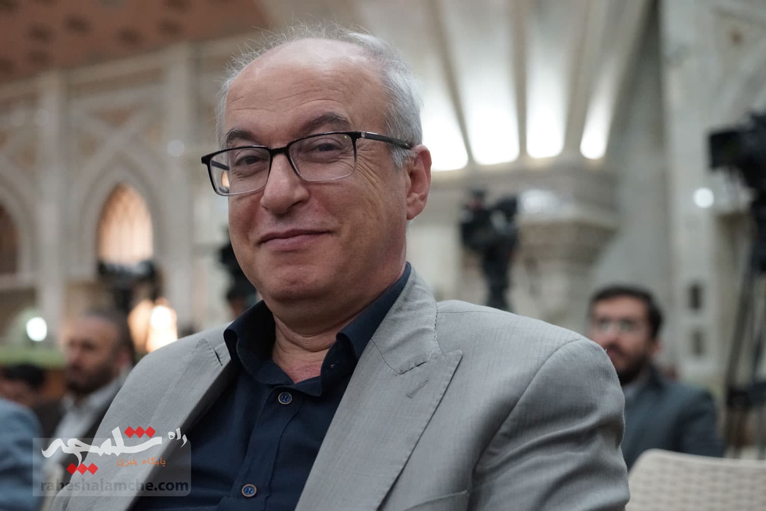 حضور نمایندگان مجلس در حرم امام خمینی(ره) +تصاویر — تصویر 45