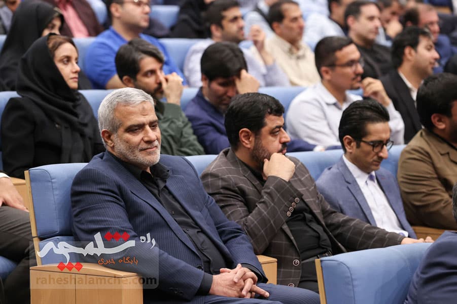 نشست خبرنگاران با رئیسجمهور چه گذشت؟ +تصاویر — تصویر 12