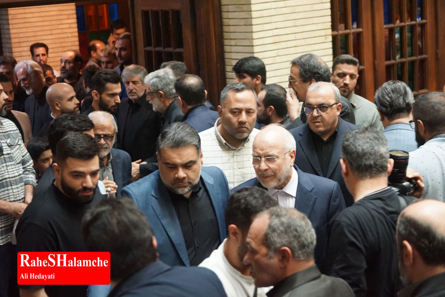 چه کسانی در مراسم ترحیم مادر حداد عادل بودند؟ +تصاویر — تصویر 33