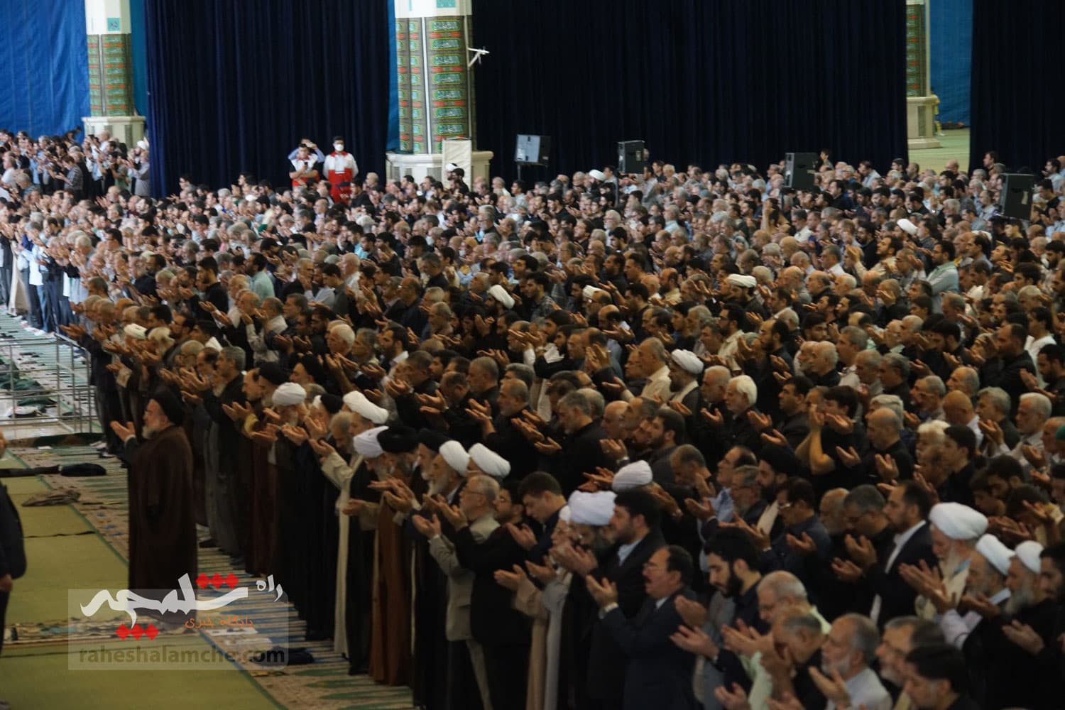نماز جمعه امروز تهران برگزار شد +تصاویر — تصویر 45