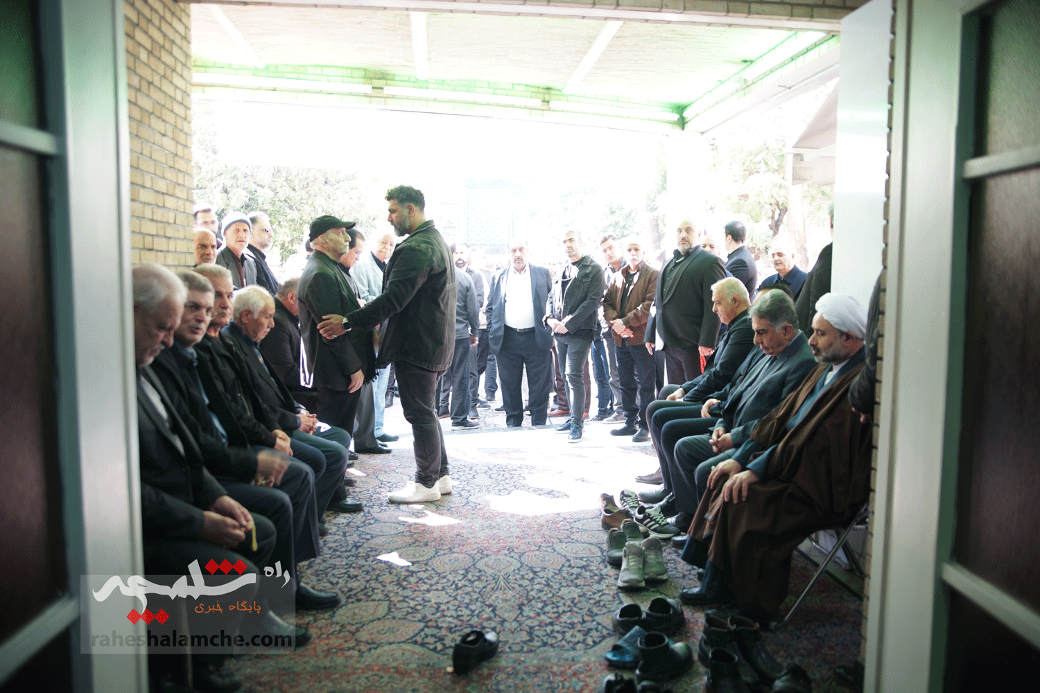 پیکر علیاکبر سفیدگران تشییع شد +تصاویر — تصویر 74