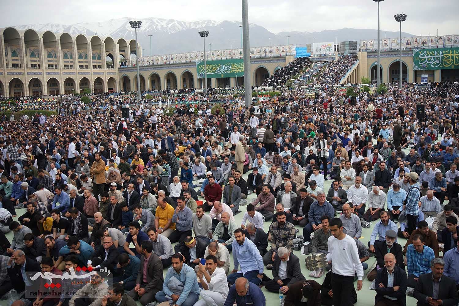 گزارش تصویری نماز عید فطر در مصلی امام خمینی(ره) تهران(2) — تصویر 39