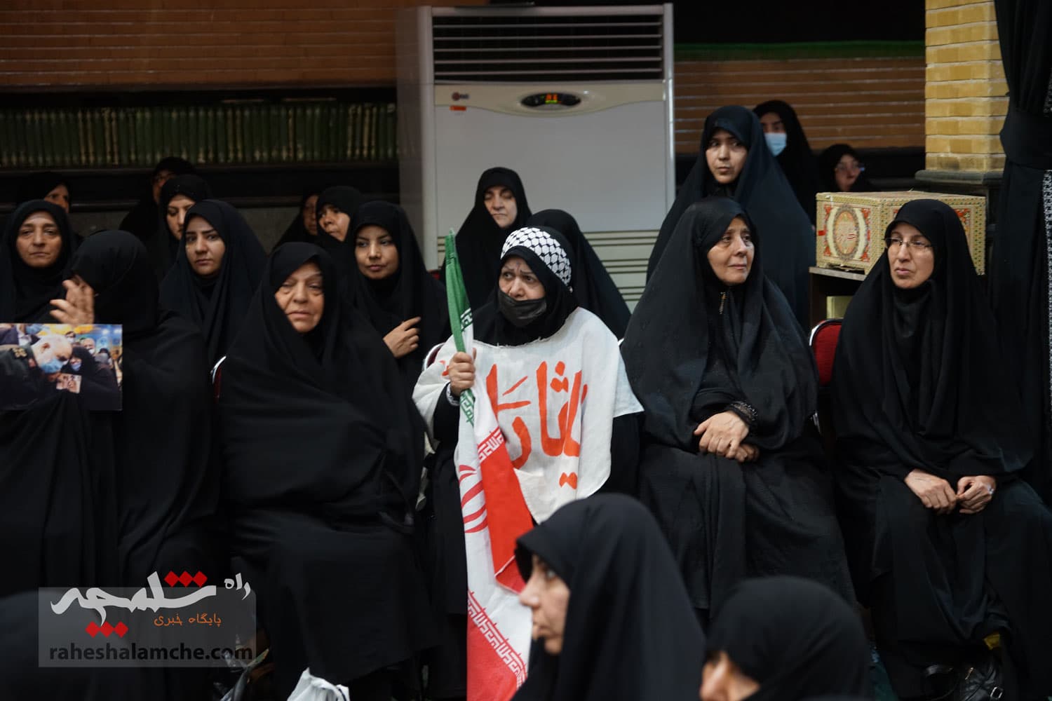 گزارش تصویری مراسم گرامیداشت سپهبد شهید حسین سلامی — تصویر 38