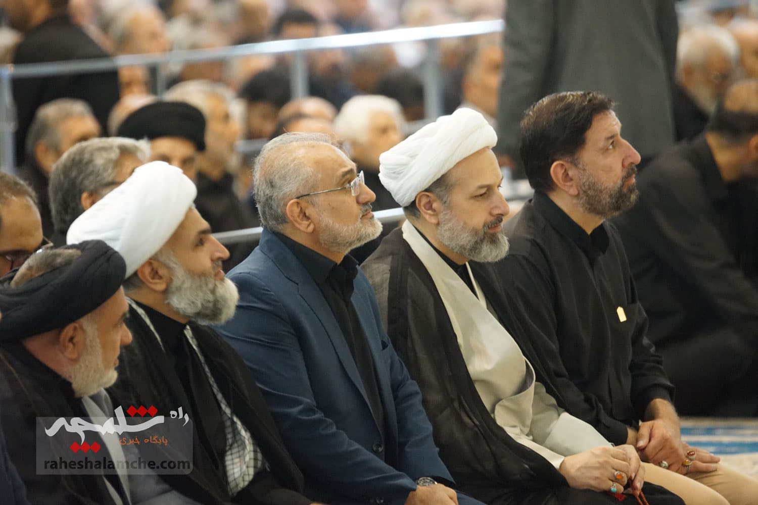 نماز جمعه تهران برگزار شد +تصاویر — تصویر 28