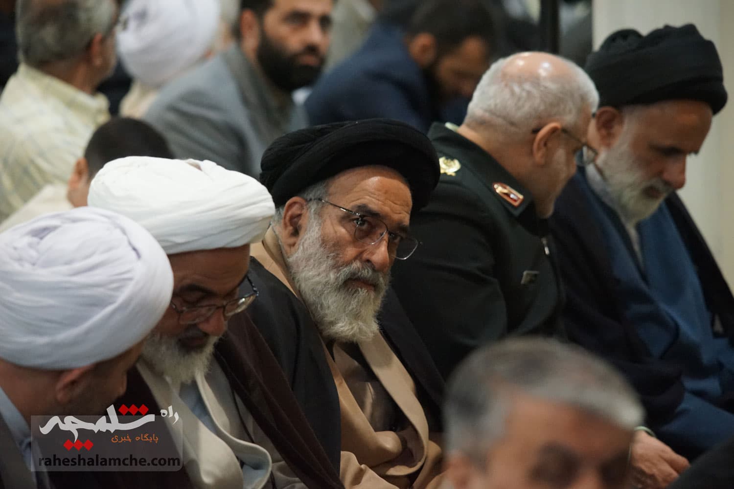 گزارش تصویری نماز جمعه تهران- 22 فروردین — تصویر 79