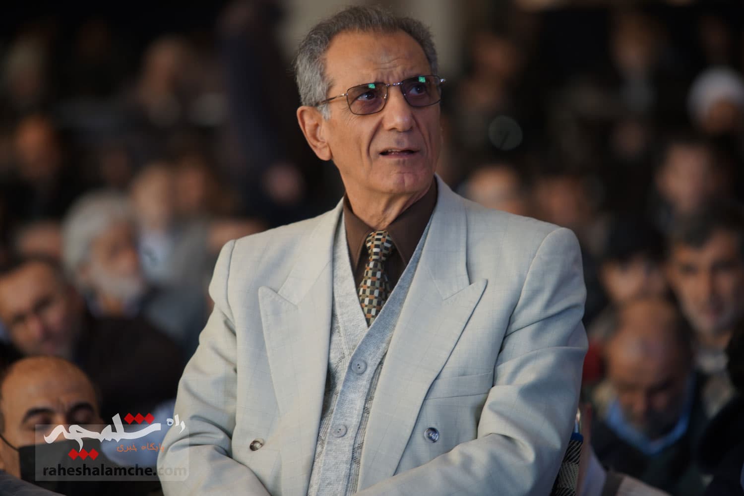 نماز جمعه این هفته تهران برگزار شد +تصاویر — تصویر 42