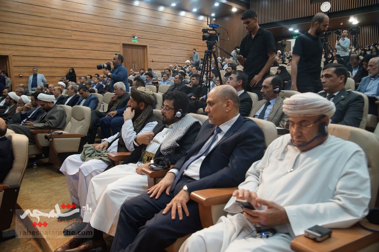 مراسم گرامیداشت «امین و امیر دیپلماسی مقاومت» +تصاویر — تصویر 37