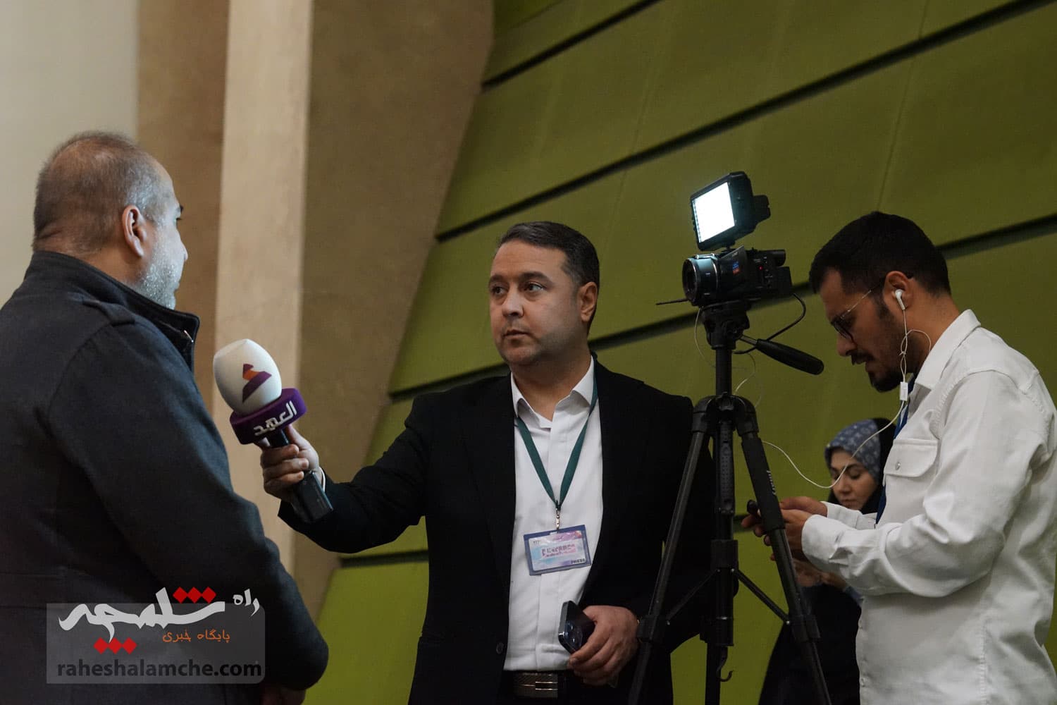 وزیر اقتصاد با 182 رای برکنار شد +تصاویر حاشیهها — تصویر 129